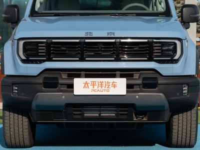 北京BJ40新能源多少钱 2025款落地价,最低售价17.98万起!优惠不等人