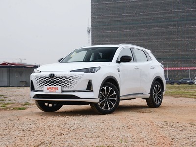 长安CS55PLUS新能源最新价格2025款，买车省钱秘籍