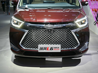 瑞风L6 MAX新车报价2023款,最低售价18.38万起!现在该入手吗?